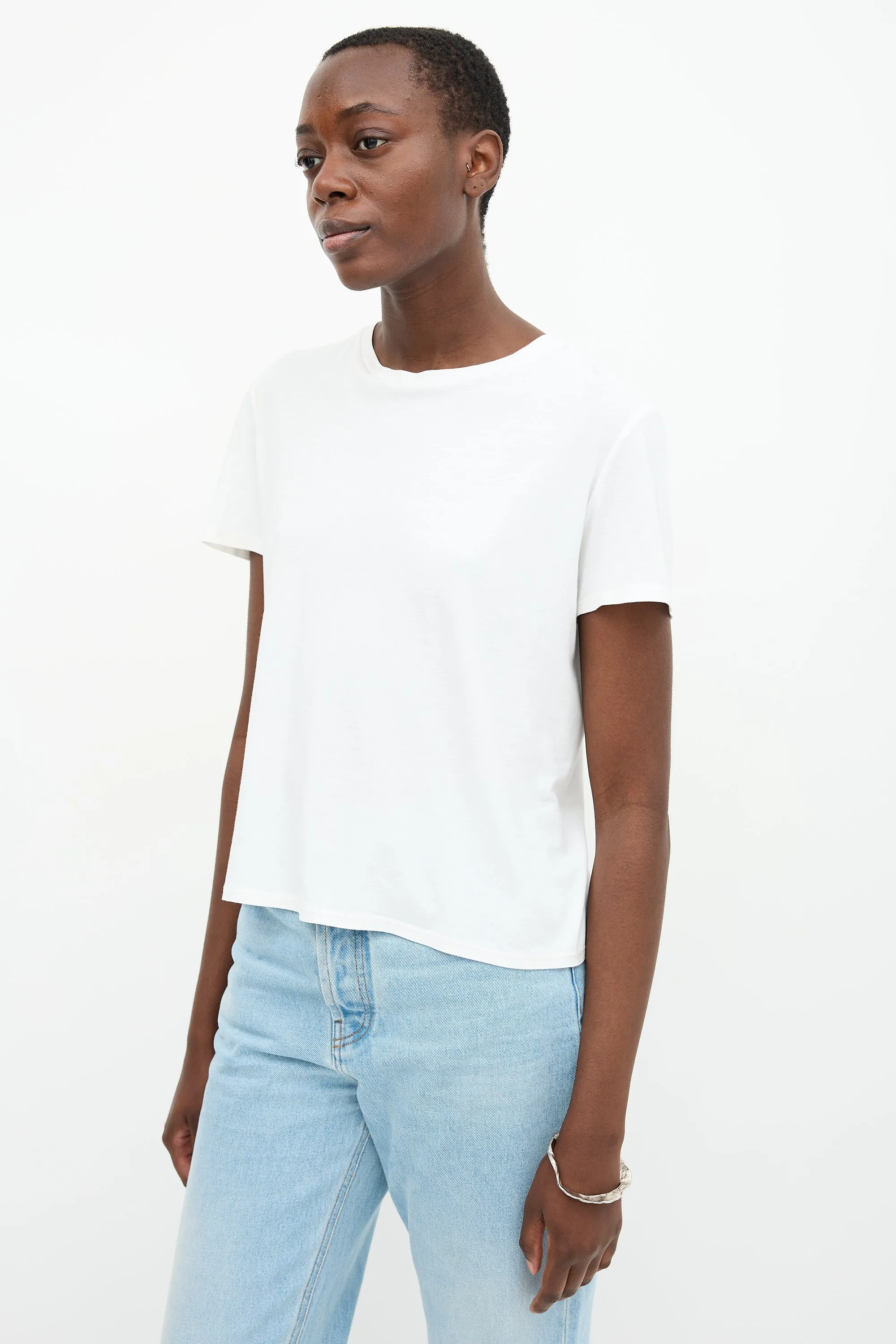 Basic T-Shirt