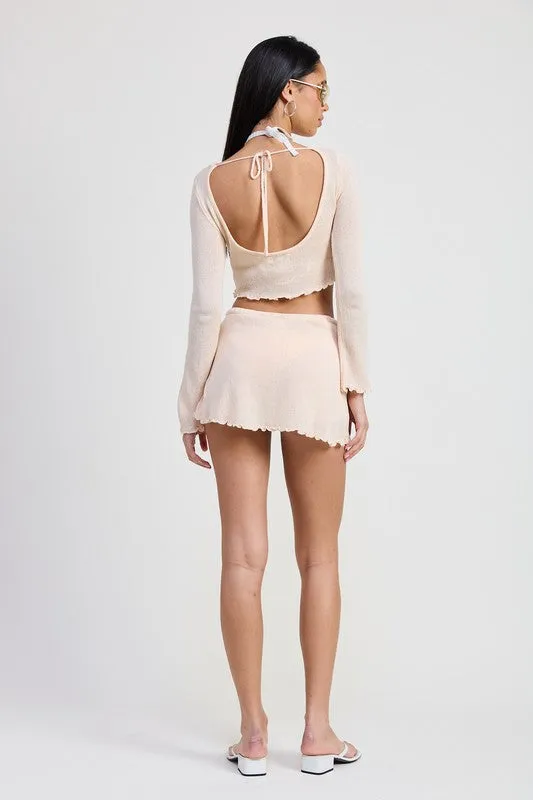 LONG SLEEVE BOAT NECK CROPPED TOP