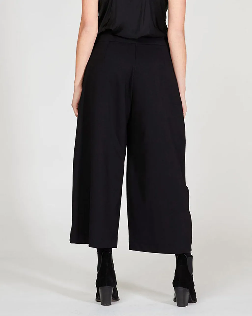 Pleated Wide Leg Trousers