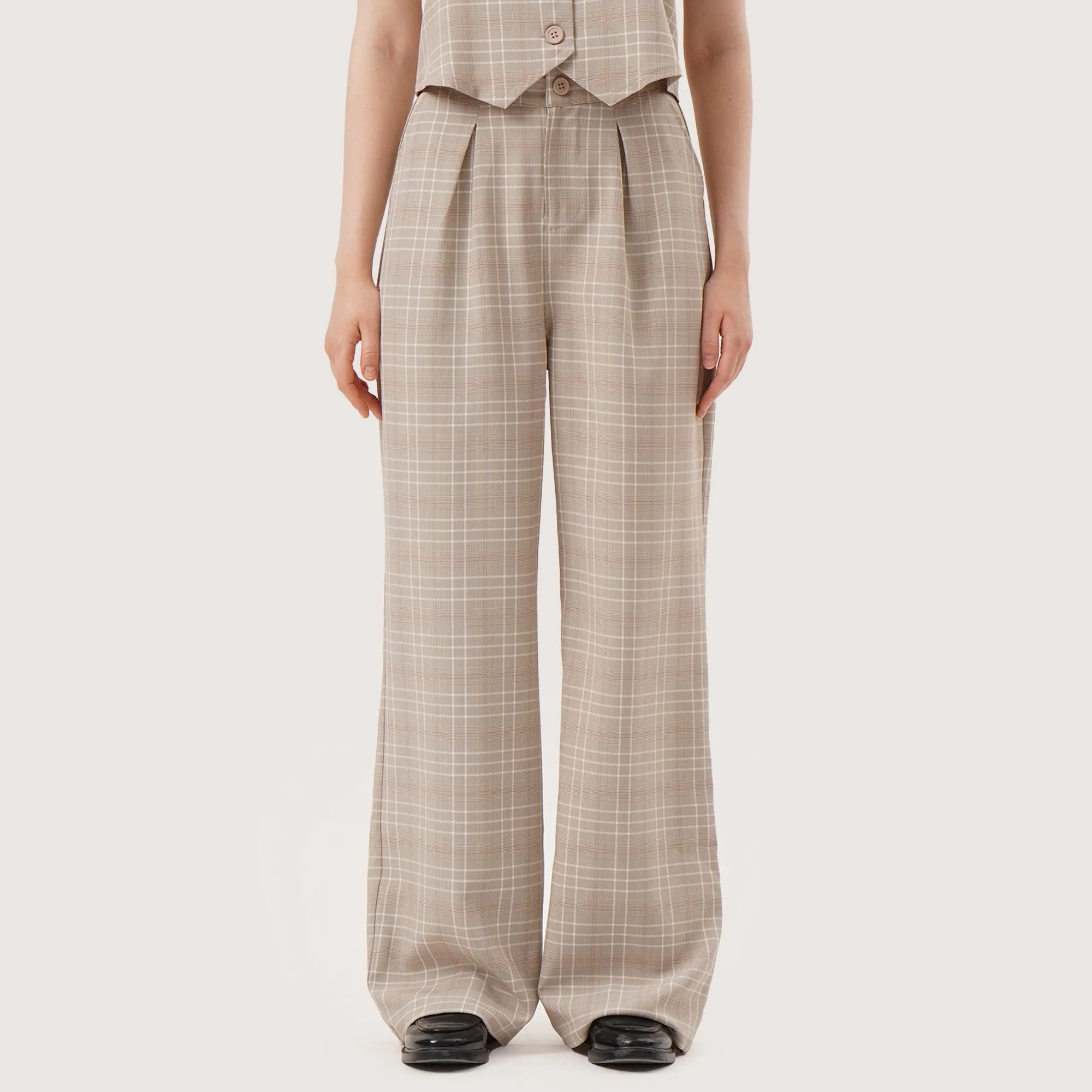 Pleated Wide Legged Plaid Trousers