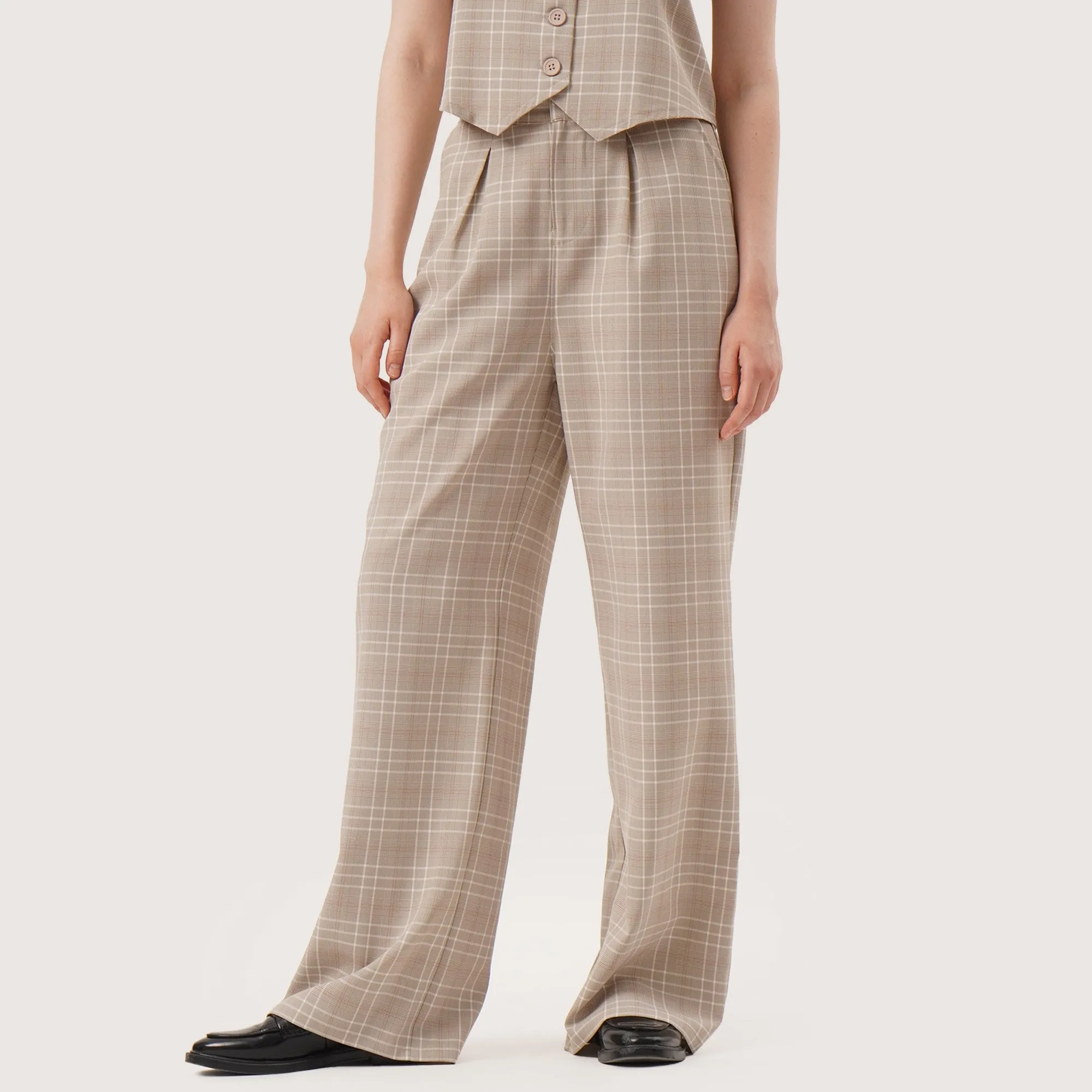 Pleated Wide Legged Plaid Trousers