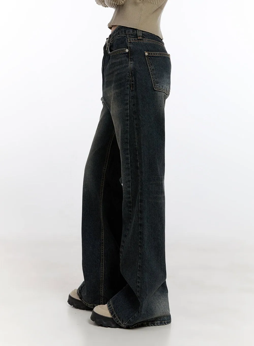 Sasha Washed Flared Jeans CN421